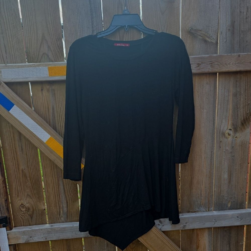 Women’s Black Asymmetrical Long Sleeve Top